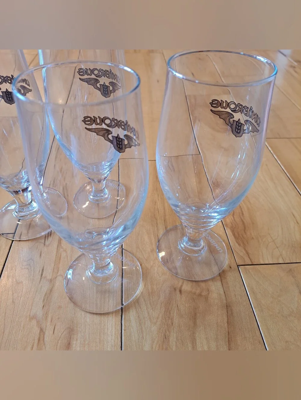 UNIBROUE BELGIUM ALE STEM TULIP GLASSES Set of 4 EXCELLENT!